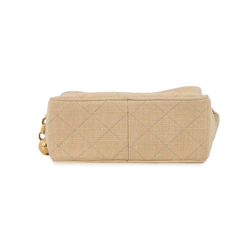 CHANEL Cream Leather Logo Shoulder Bag - Picture 3 of 16